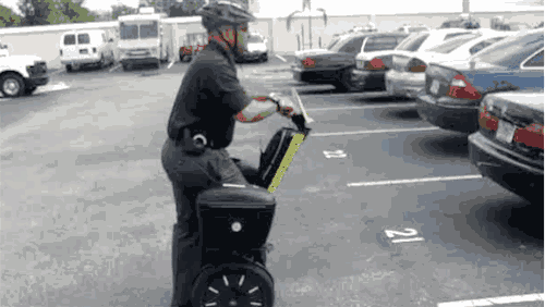 7.) Not knowing how to use a Segway... when you're a Segway cop.