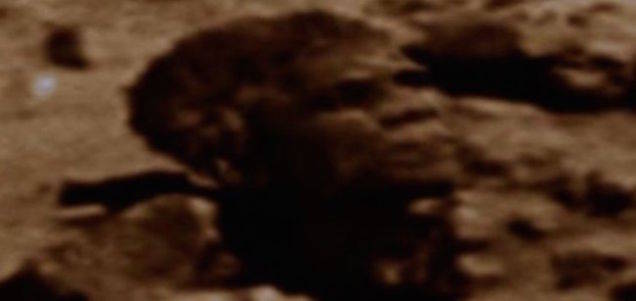 This looks almost exactly like President Barack Obama's head, but no such monument has been commissioned on Mars (yet).