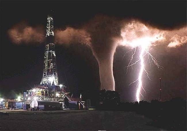 6.) While it would be cool to see a tornado and lightening happening at the same time, weather just doesn't work like that. This picture is a fake.