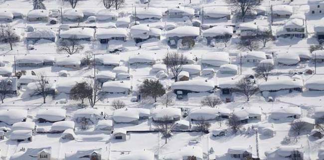 9.) Buffalo's Winter Storm Knife.