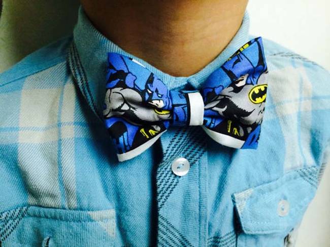 Make a <i>Batman</i> bow tie for dapper occasions...