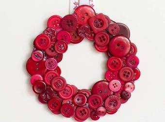 Forget Boughs Of Holly, Deck The Halls With These 15 DIY Wreaths