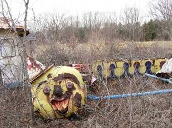 You Can’t Find This Abandoned Japanese Amusement Park On Any Map, But It’s Creepy As Heck