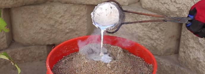 He Melted His Leftover Aluminum Cans, What Happened Next Is Epic