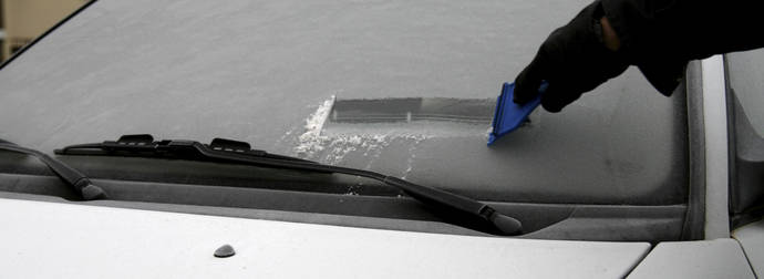 Ice On Your Windshield Is No Problem Thanks To These Winter Hacks