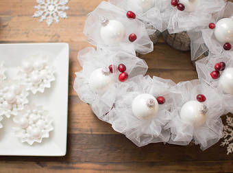 These Aren’t Only Adorable Holiday Decorations, They’re Also Party Gifts