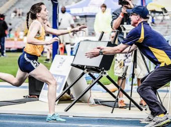 The Determination Of This Brave Runner Is Inspiring And Heartbreaking