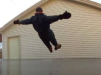 This Man Did Something Incredible By Adding A Little Water To His Trampoline