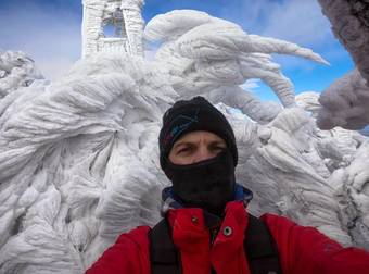 The Otherworldly Beauty Of Rime Ice Captured In Photos