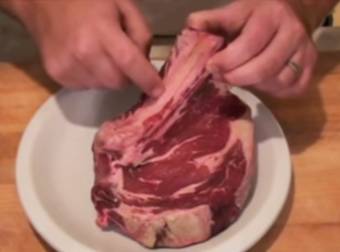 This Man Will Show You The Secret To Cooking The Perfect Steak