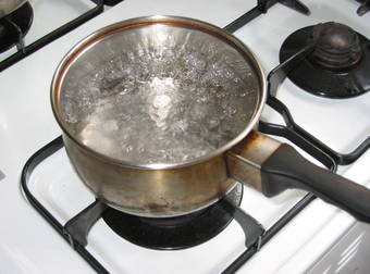 Did You Know You Can Boil Water With Ice? See The Awesome Science For Yourself.