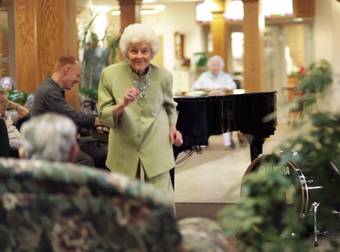 The Most Adorable Thing Happened When They Played Music In A Nursing Home