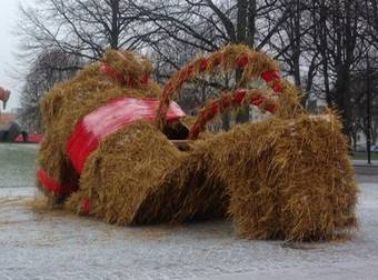25 Days Of Creepy Christmas, Day 25: Sweden’s Christmas Burning Man