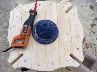 This Guy Built An Awesome Table Out Of An Abandoned Fire Hydrant