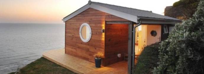 This Incredibly Tiny House Seems Really Huge From The Inside