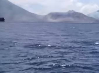 Tourist Films an Intense Moment When a Volcano Erupts in Papua New Guinea.