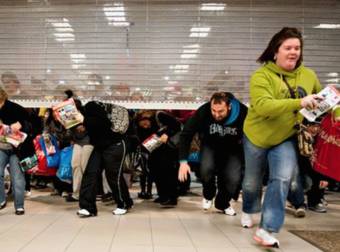 This Tranquil Footage Of Black Friday In 1983 Proves How Things Got Out Of Hand